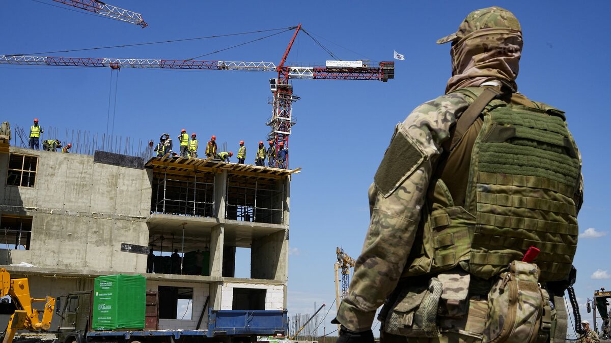 Russia rebuilds on the ruins