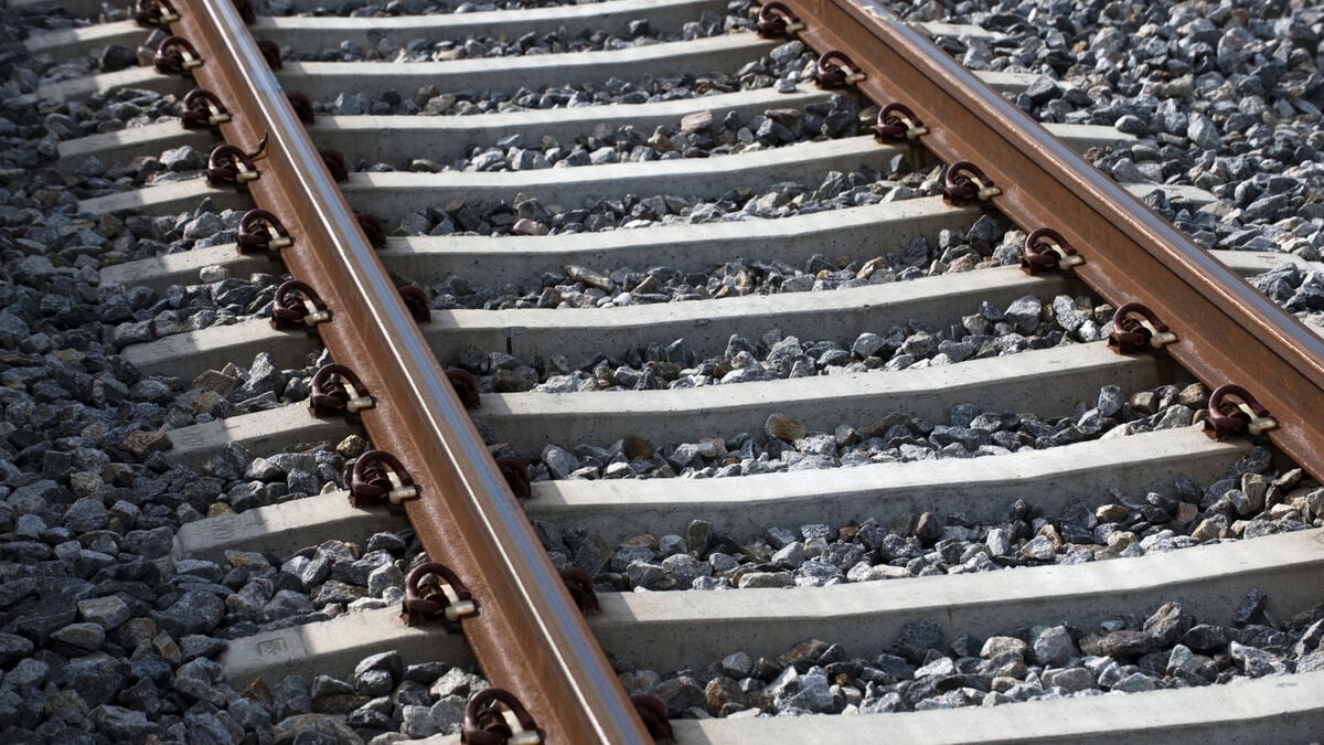 Train traffic halted on Bothnia Line after embankment washed away in Kramfors