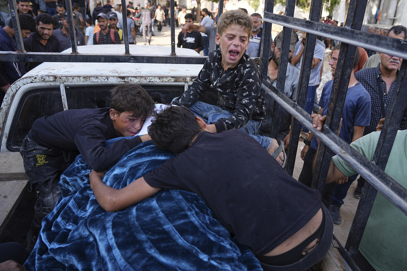 Deaths Reported at Gaza Food