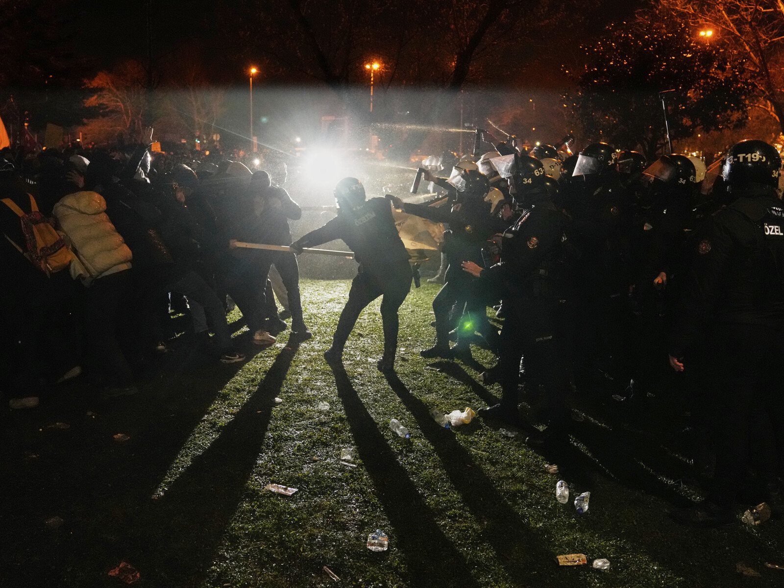 Istanbul Protests Escalate as Police Use Tear Gas and Rubber Bullets