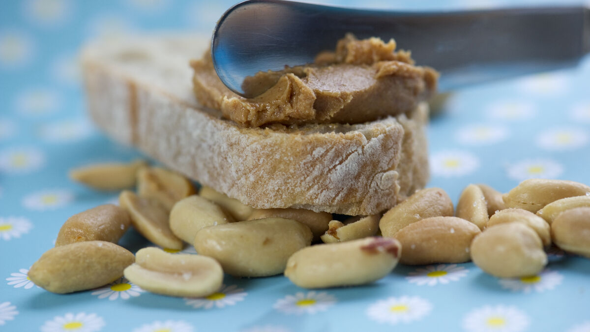 Child got rid of peanut allergy and became used to peanuts