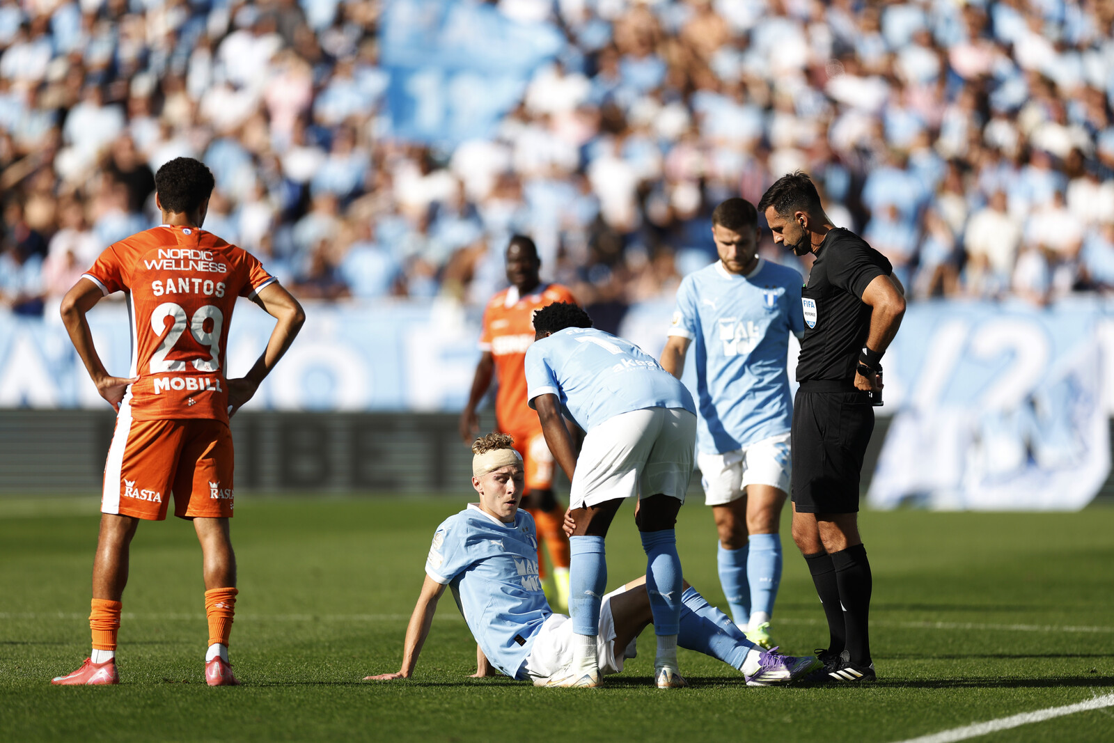 Bolin Injured as Malmö and IFK Göteborg Draw in Goalless Match