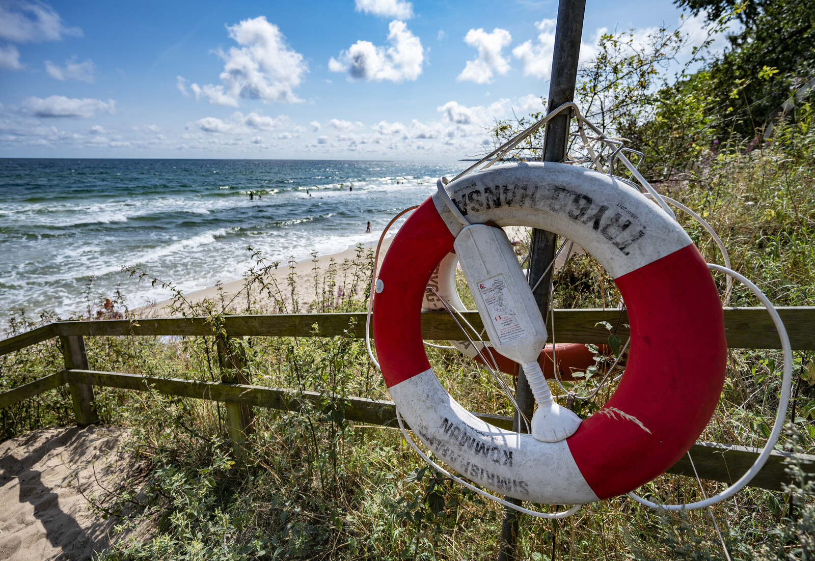 Prevent Drownings During Heatwaves with Safety Measures