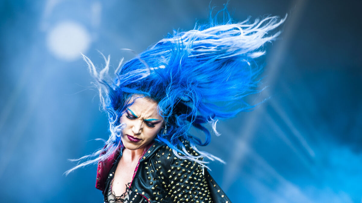 Metal band Arch Enemy breaks