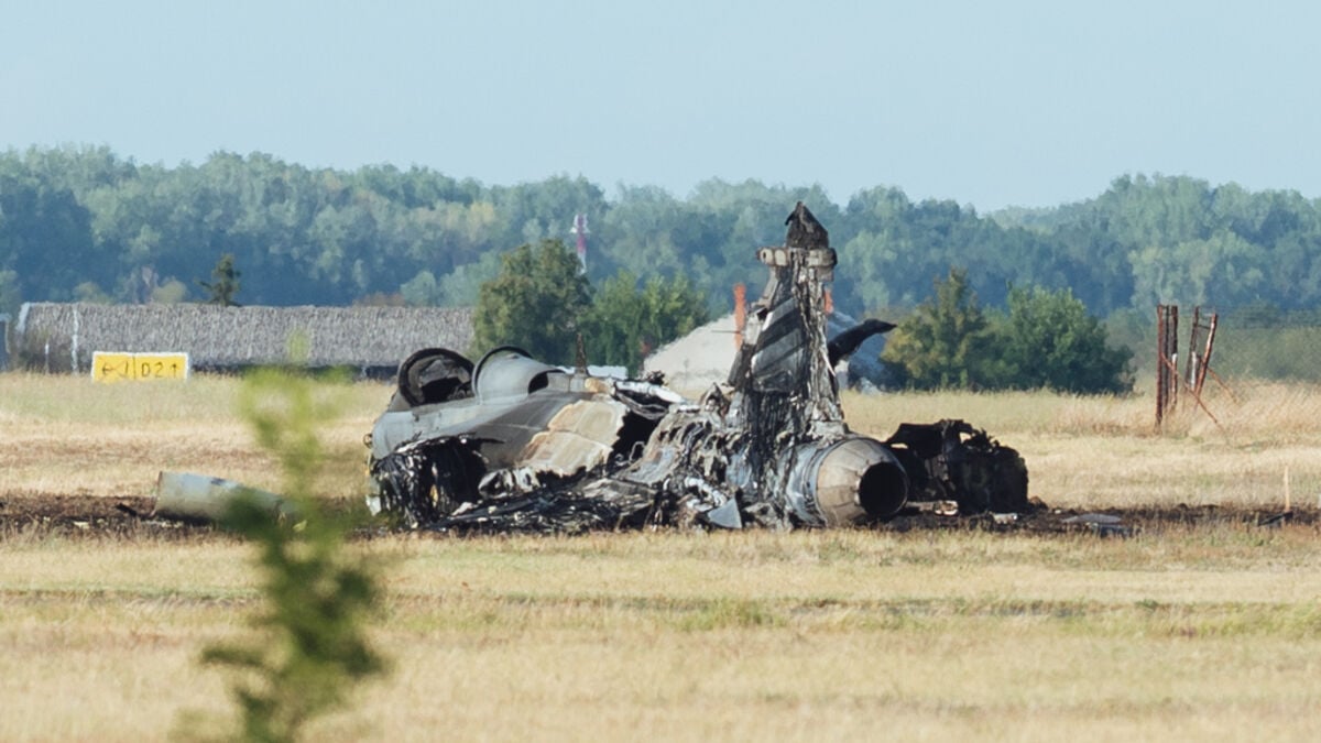 New details point to technical fault in Hungarian Gripen crash