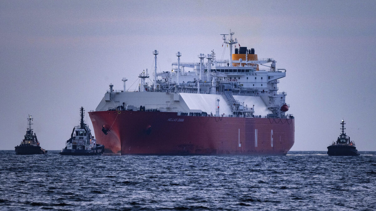 European Gas Prices Hit €100