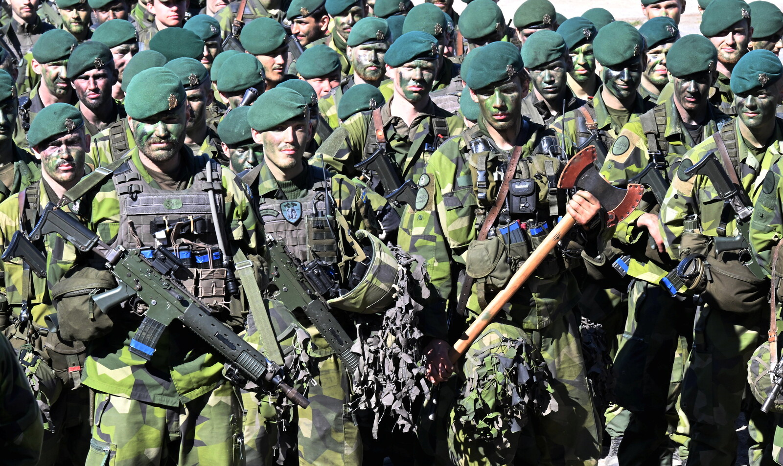 Swedish Parties Unite for Historic Defense Investment Agreement