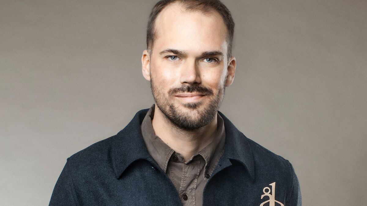 Victor Pavic Lundberg wins Book