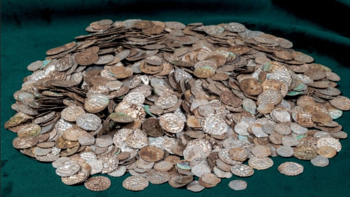 Silver treasure found in Stockholm area acquired by National Heritage Board for four million kronor