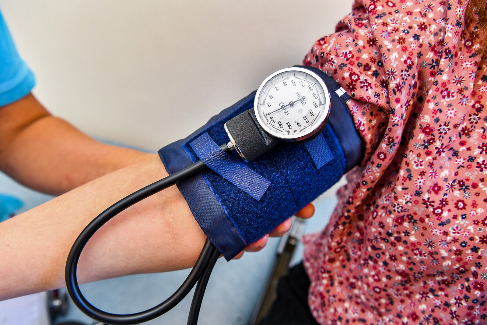 Ten doctors: Advice as meaningless as New Year's resolutions