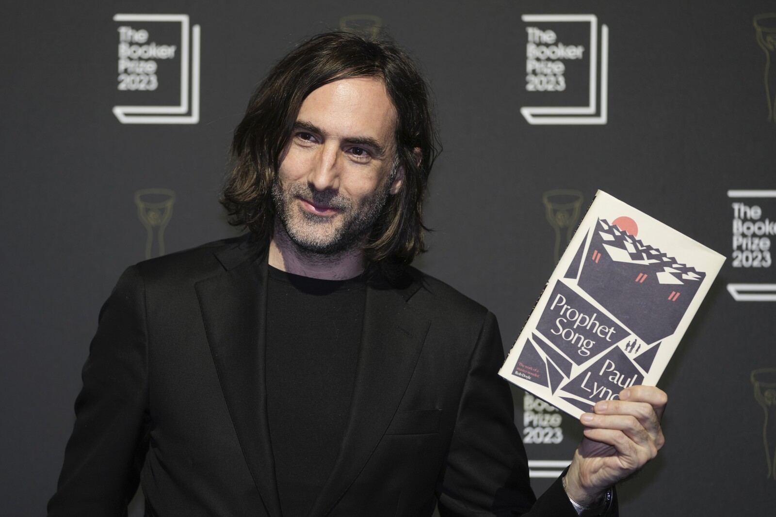 Paul Lynch's Novel Explores Collapse of Democracy and Human Resilience