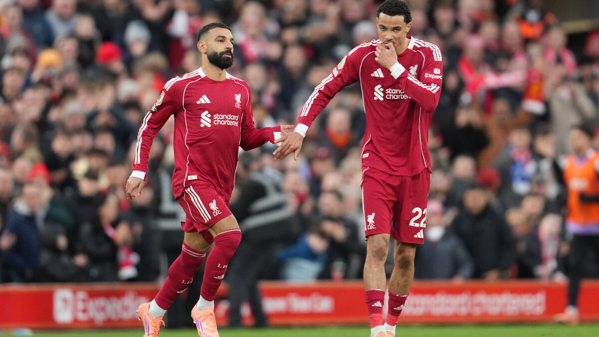 After the fight: Salah with an assist