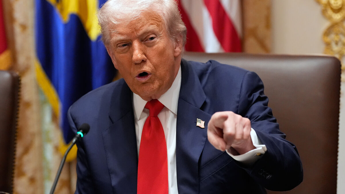 Judge Halts Trump's Public Sector Layoffs