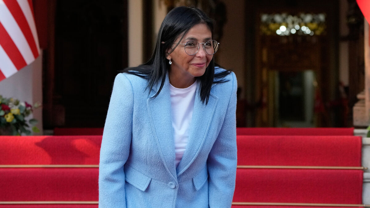 Venezuela's new leader makes first