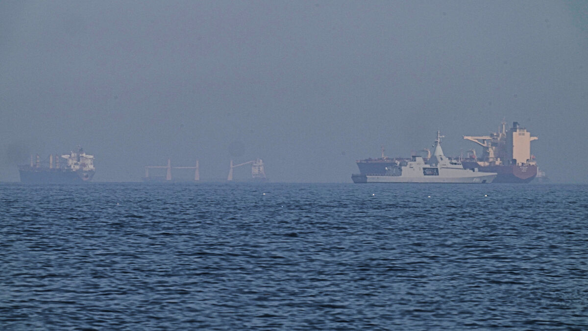 Trump: We will help ships through Strait of Hormuz