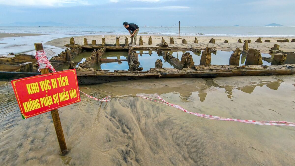 Historic wreckage found visible after