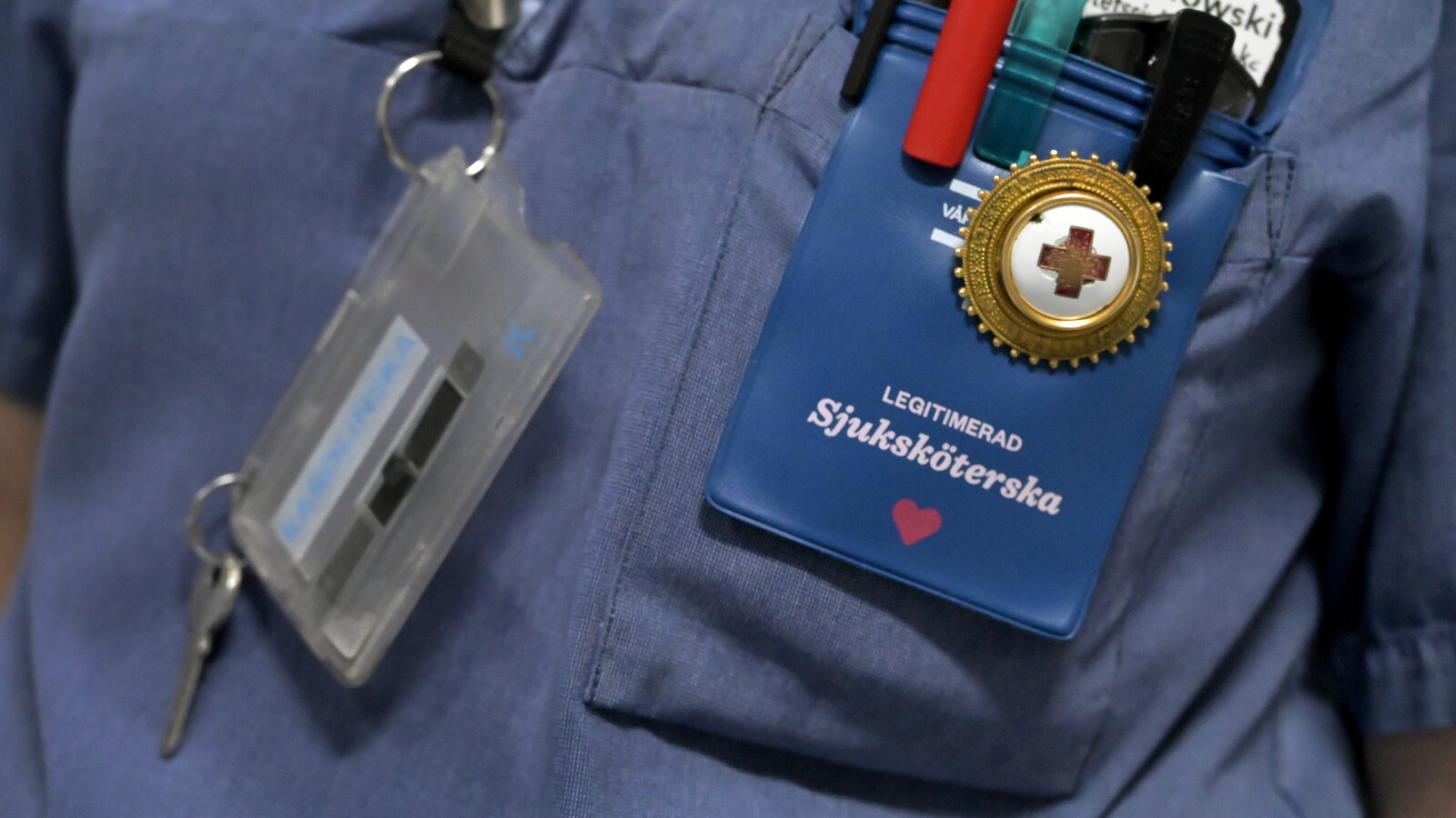 Many newly graduated nurses are leaving the regions