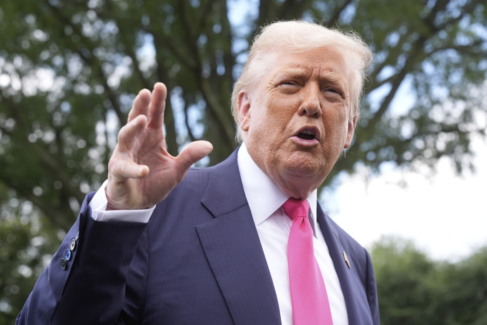 USA Deports Five Migrants to
