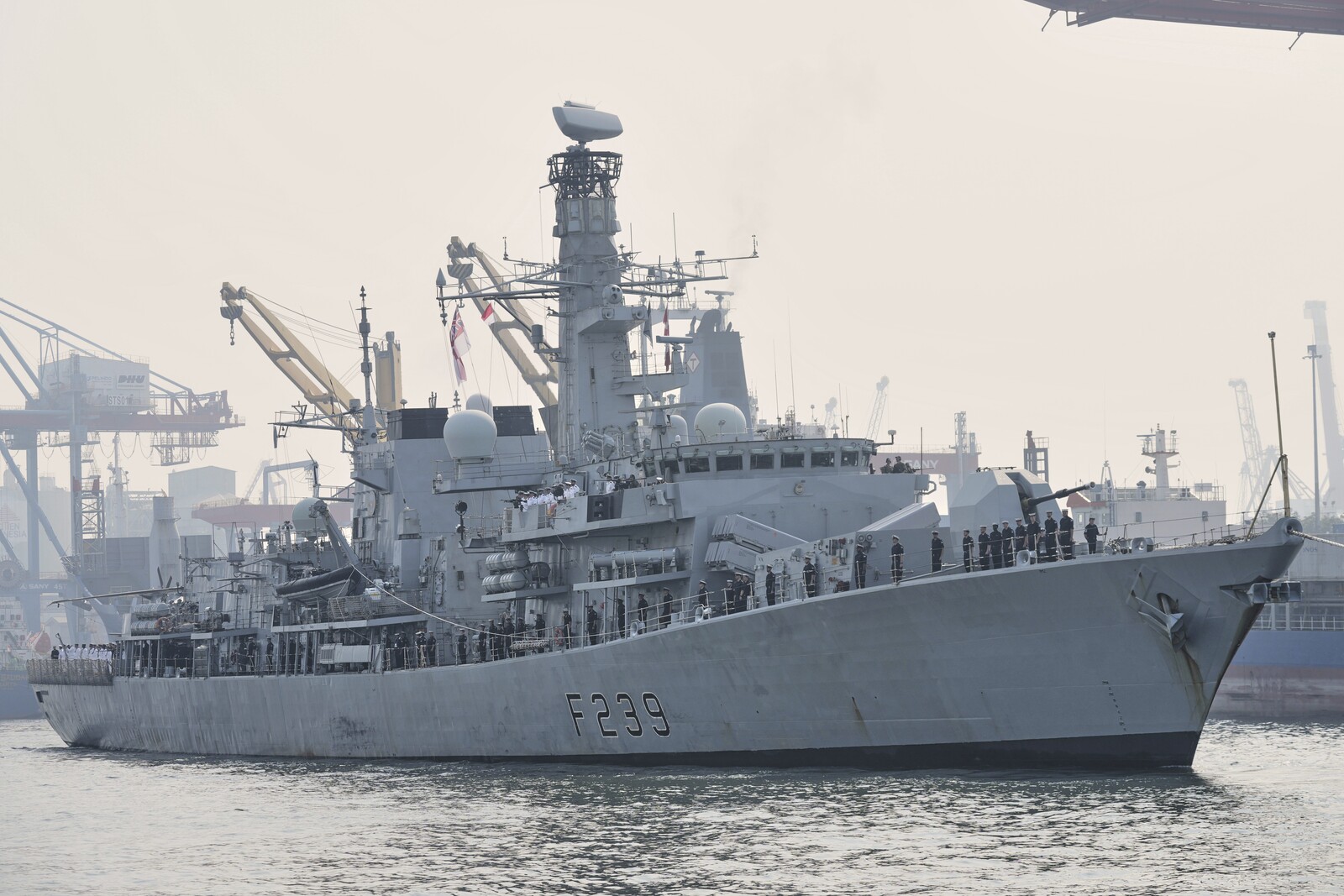 Norway to Buy British Frigates