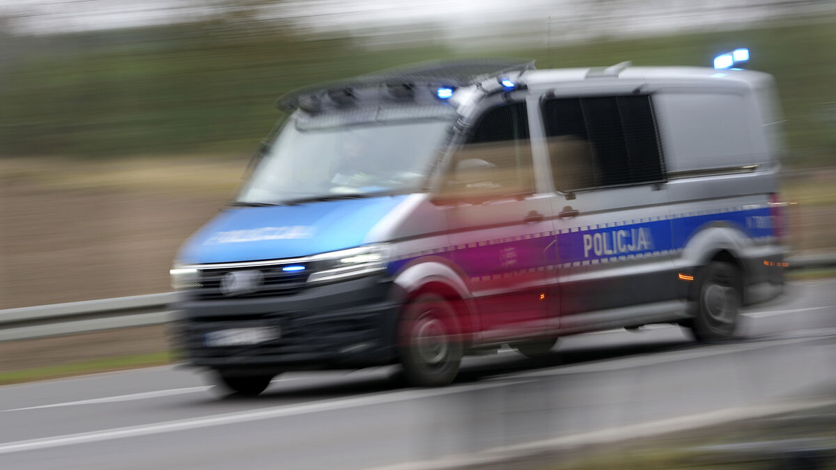 Poland: 100 arrested for child