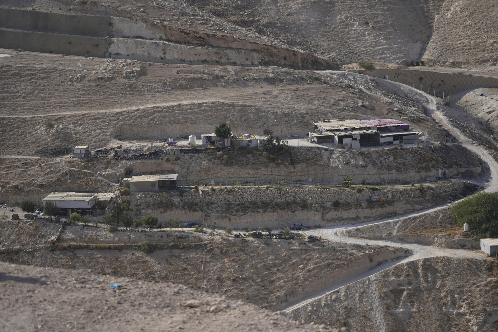 Israel Approves Controversial West Bank