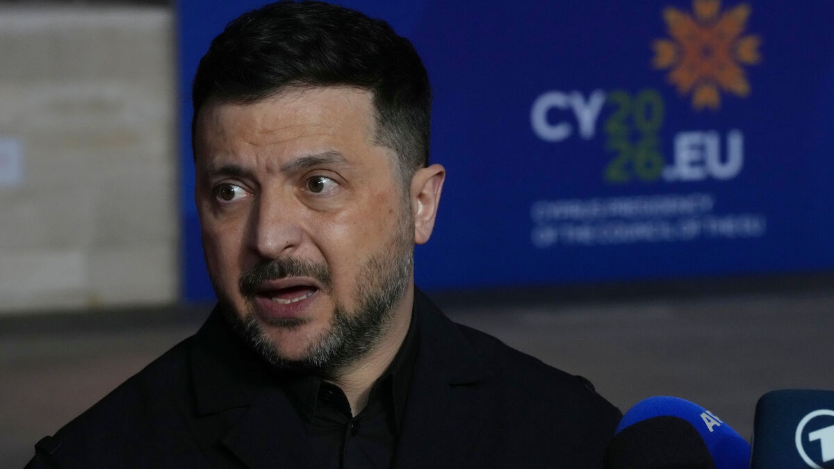 Several killed in Russian attacks on Zelenskyy's hometown Kryvyi Rih