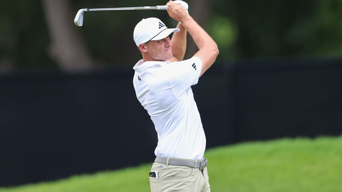 Åberg three shots off the lead in Atlanta as Hovland shares top spot