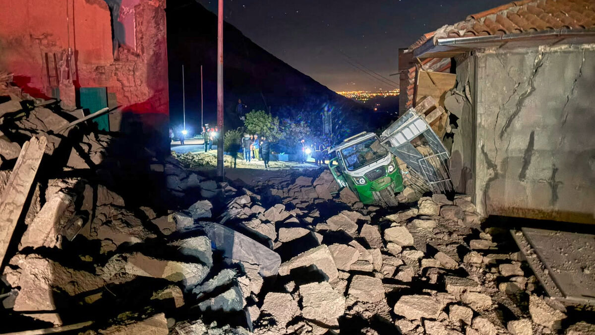 At least six dead in Peru earthquake in the Andes