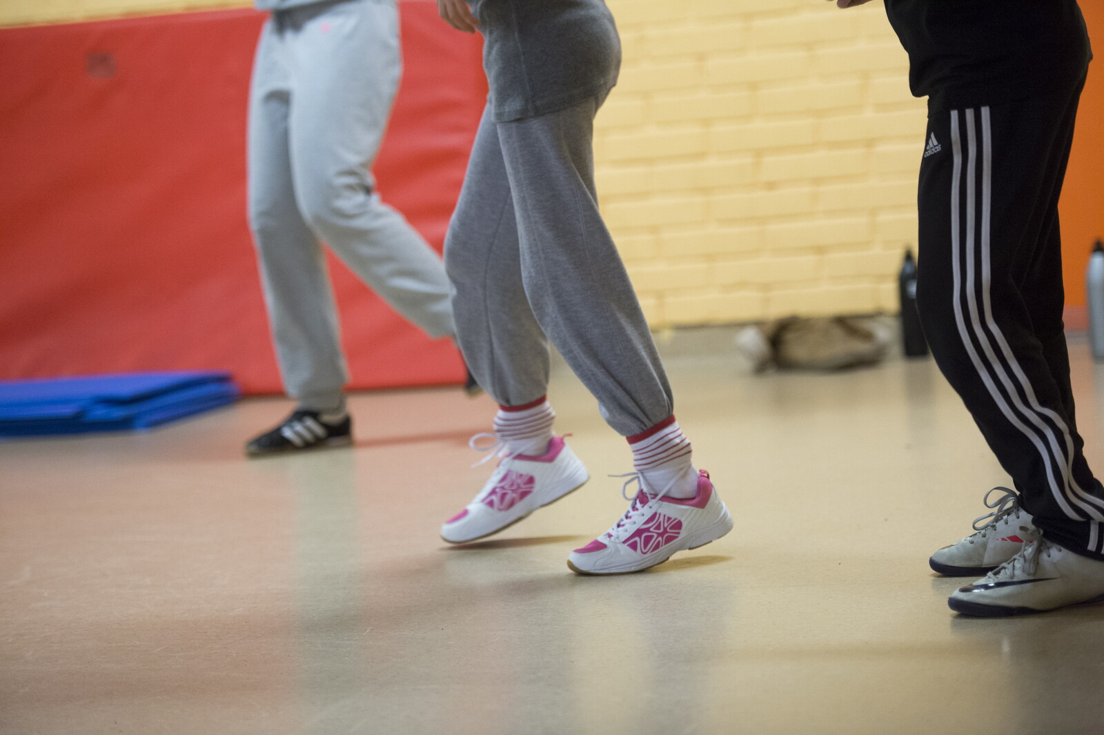 Study Finds Girls' Body Dissatisfaction Linked to Lower Sports Grades
