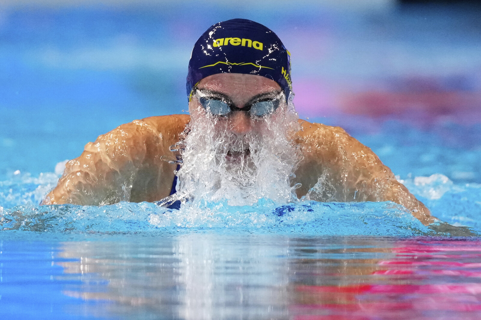 Sophie Hansson Misses 50m Breaststroke Final at World Championship