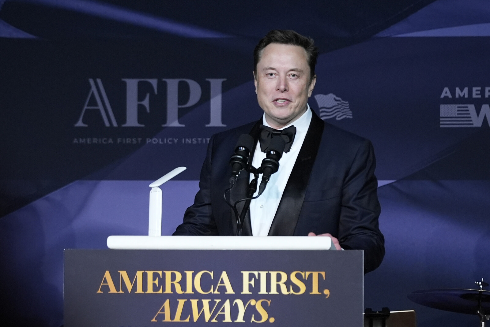 Musk's own AI: Spreads most misinformation on X