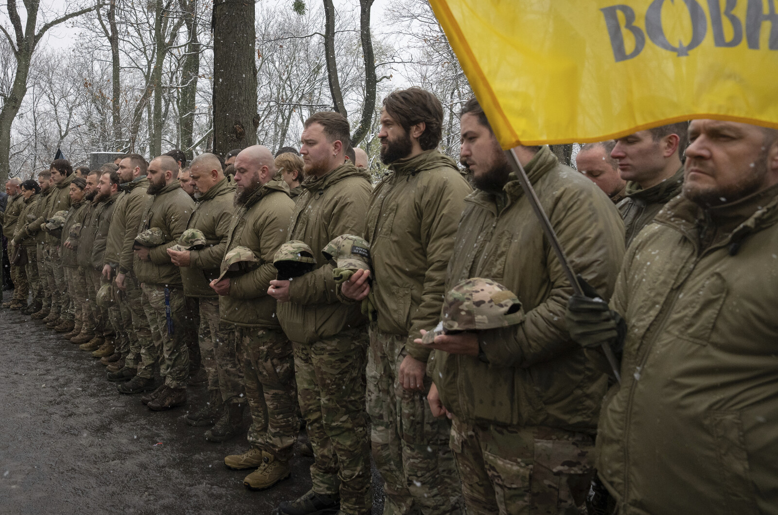 Ukraine: Captured soldiers shot dead