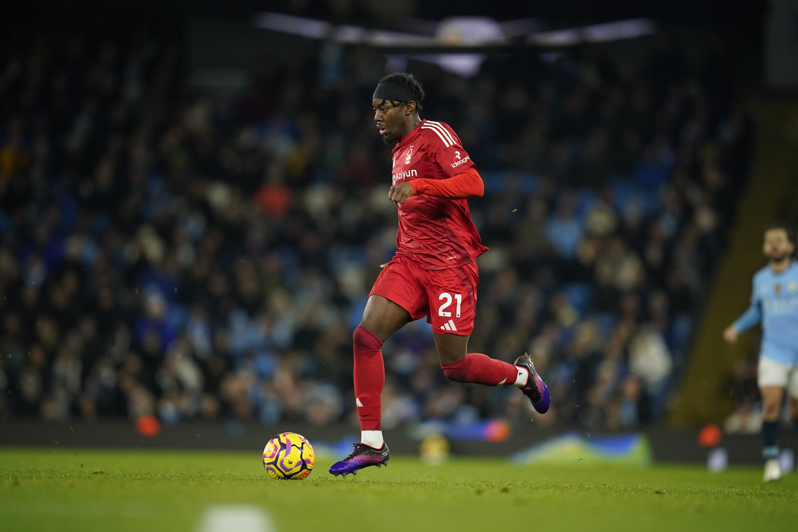 Sizzling Elanga with two goals in four minutes