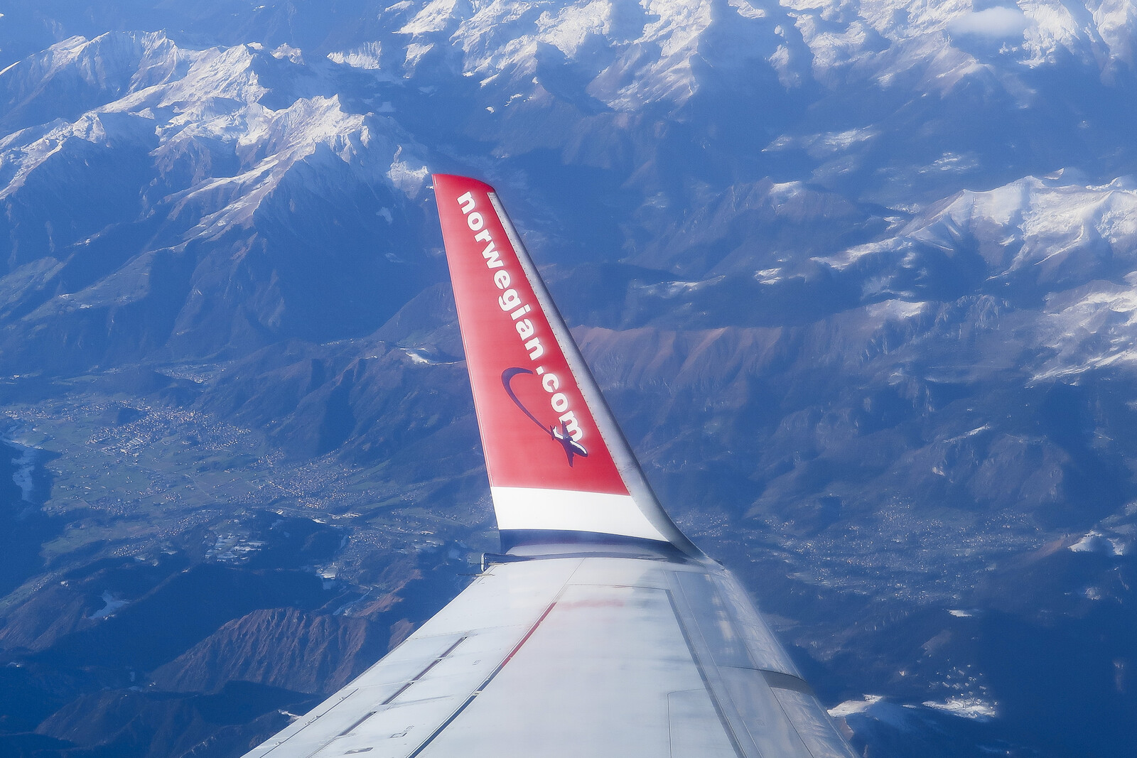 Norwegian State to Sell All Shares in Airline Norwegian