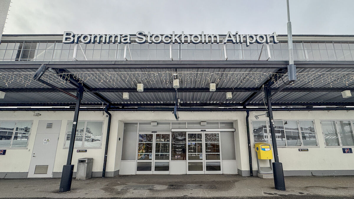 Two convicted for climate action at Bromma Airport - 15 acquitted
