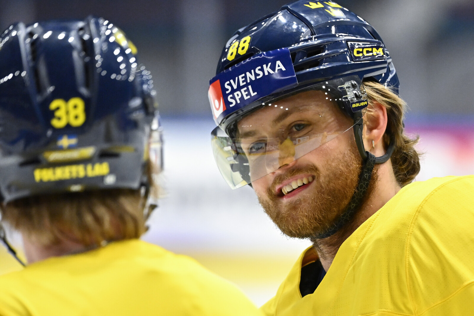 William Nylander Named Sweden's Best Hockey Player with Golden Puck