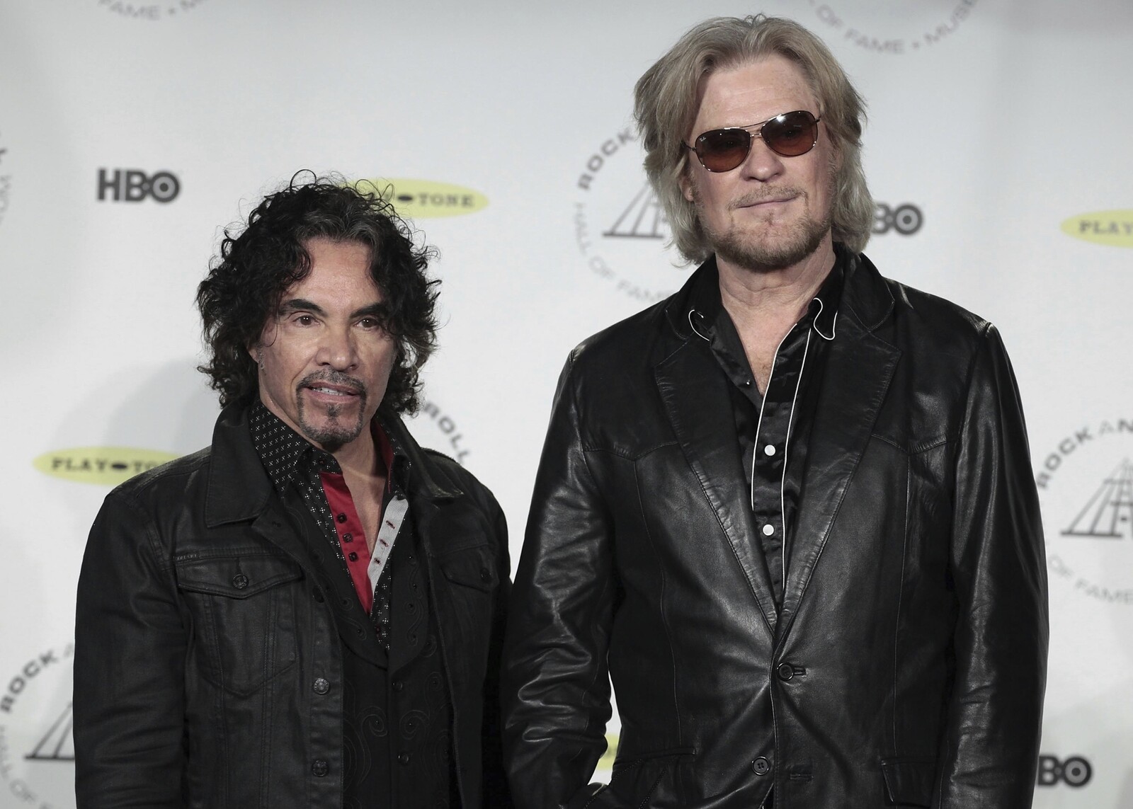 Hall and Oates Resolve Dispute Out of Court