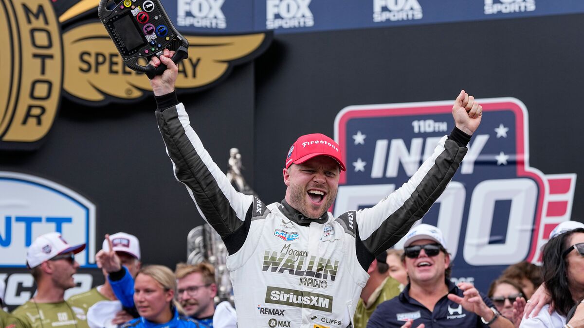 After the success, Felix Rosenqvist leaves the IndyCar team