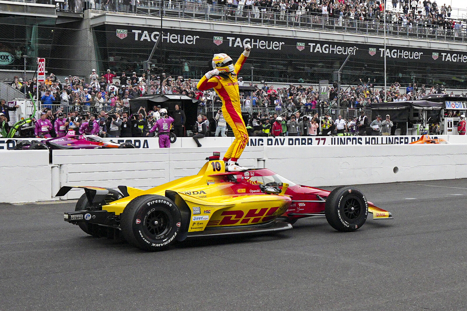 Ericsson Takes Second in Thrilling