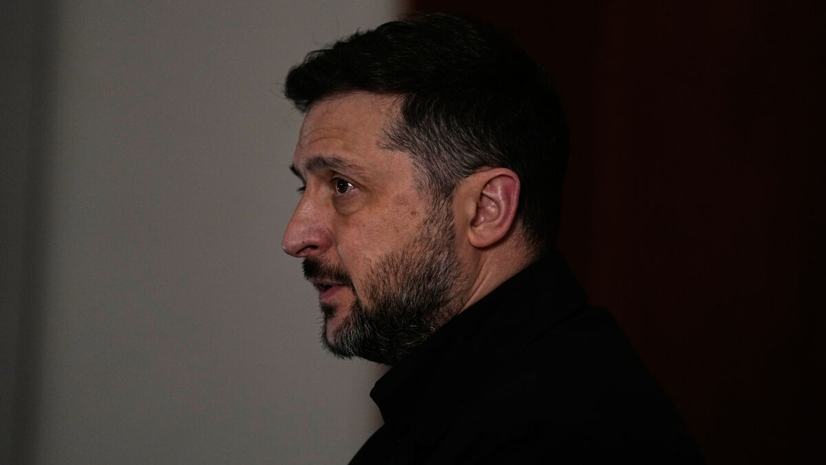 Zelensky says Ukraine ready for
