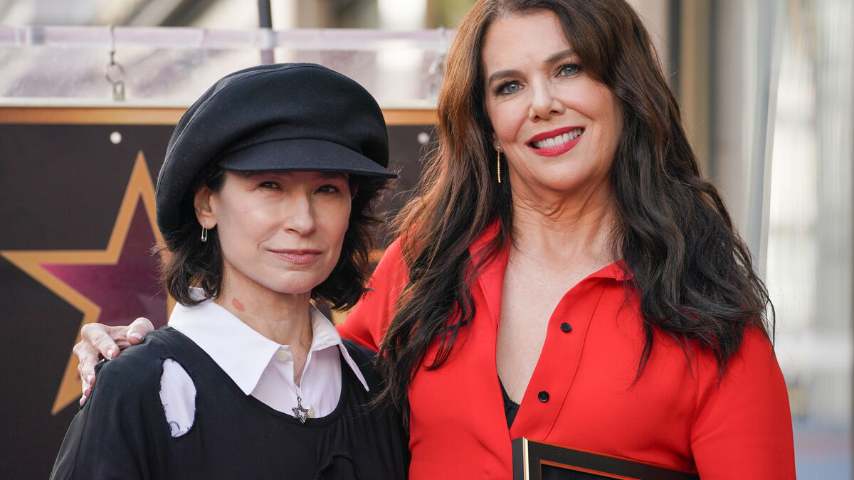 Go behind the scenes at "Gilmore Girls"