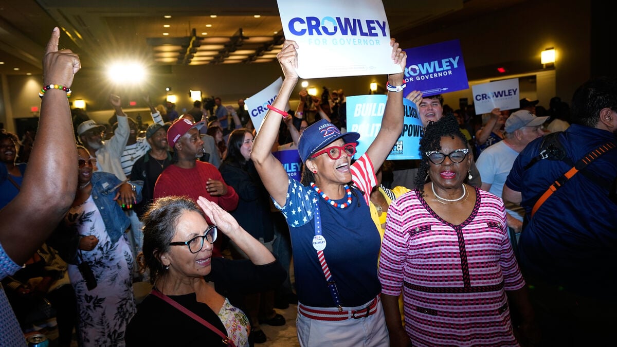 Centrist David Crowley defeats left-wing Francesca Hong in Wisconsin Democratic governor primary