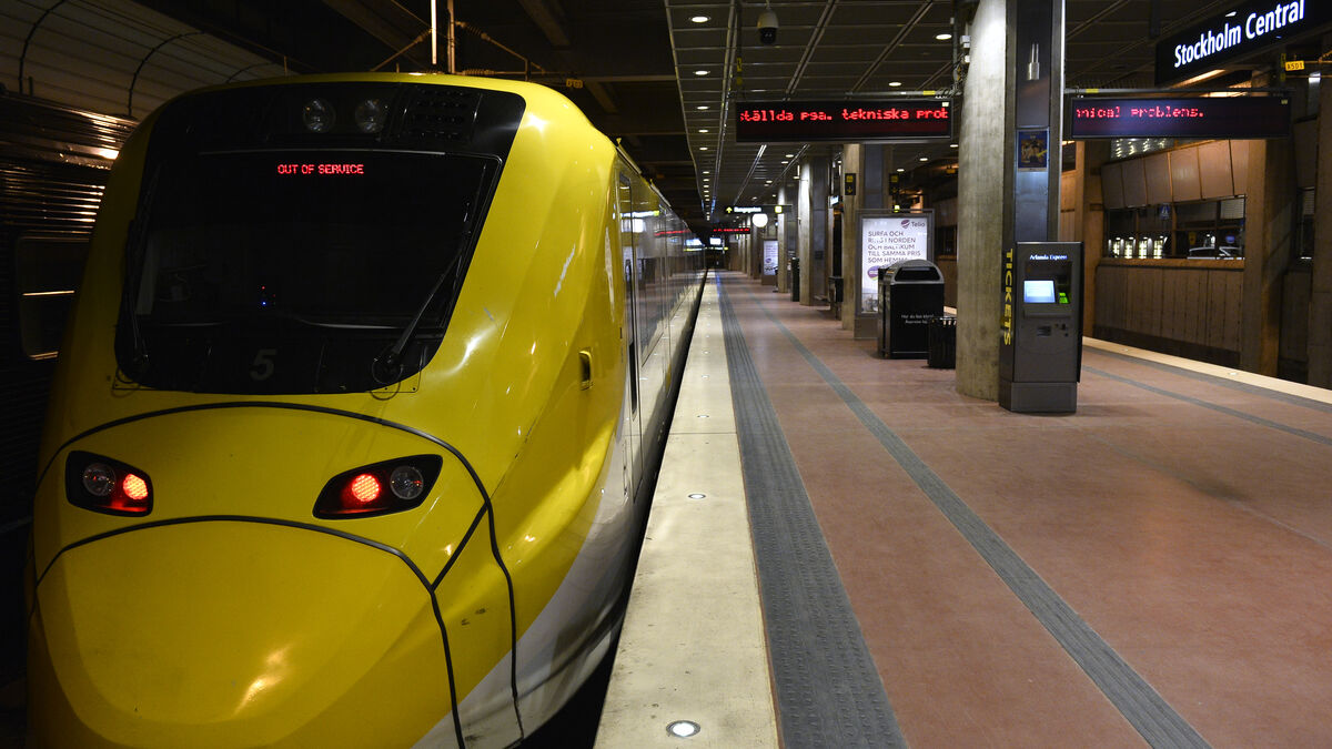 Trains between Stockholm and Uppsala
