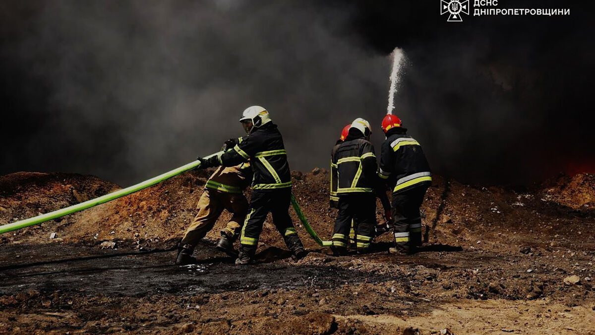 Zelenskyy: At least six killed, dozens injured in Russian attacks on Ukraine