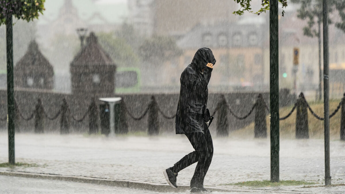 SMHI warns of heavy rain
