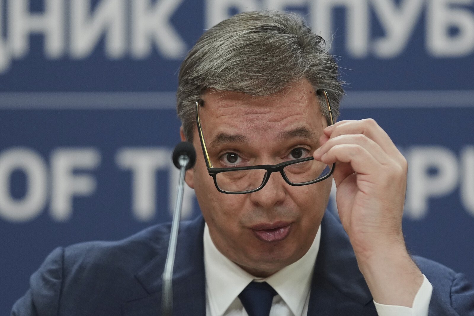 Vucic Vows Strong Response After Days of Violent Unrest in Serbia