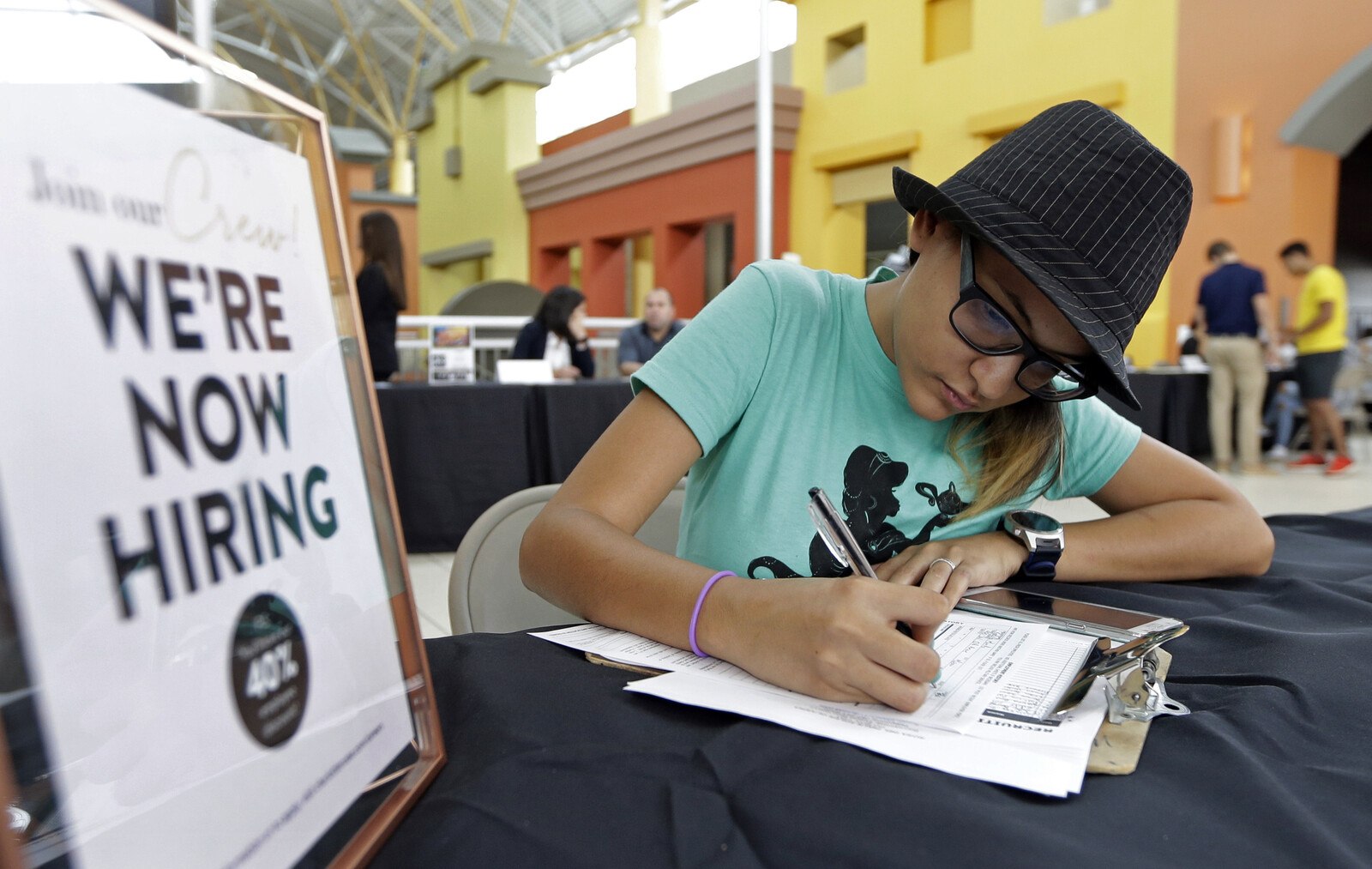 US Job Growth Slows in May with Only 37,000 New Jobs Added