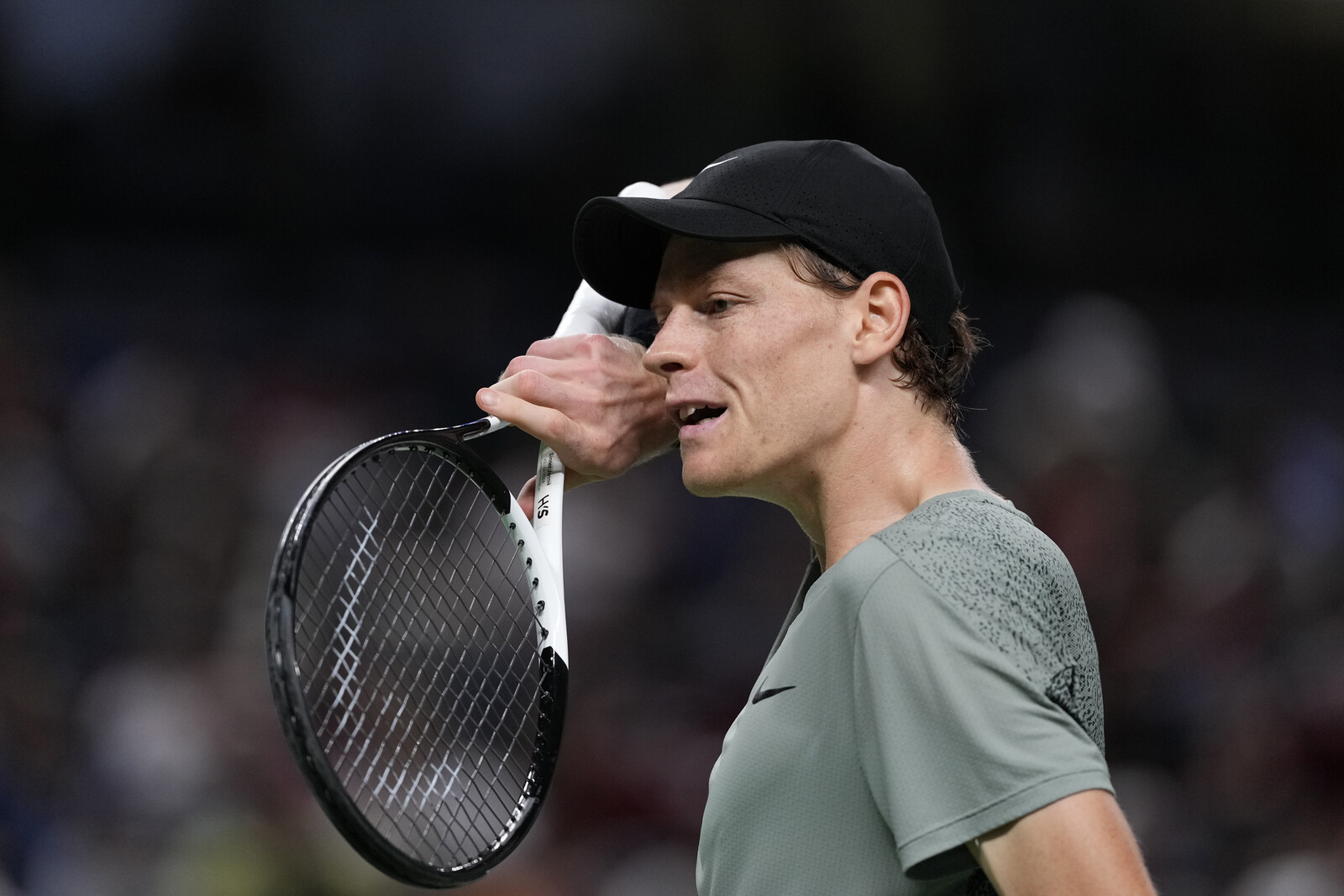 World Number One Falls Ill - Misses Major Tournament