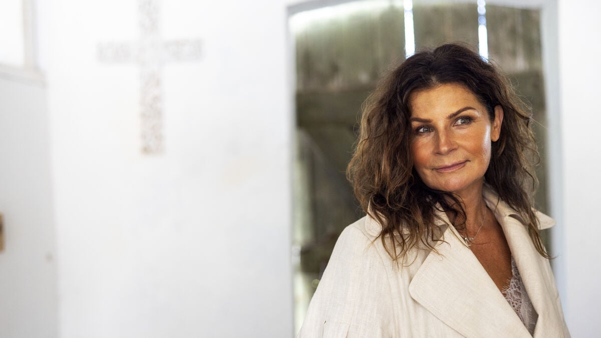 Carola says she thought about ending her life during Bee Gees collaboration in new documentary