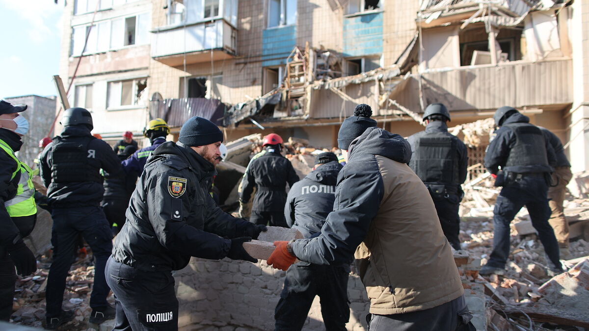 Over 30 dead in Russian